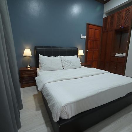 Kesedar Hotel Travel & Tours Sdn Bhd Gua Musang Eksteriør bilde